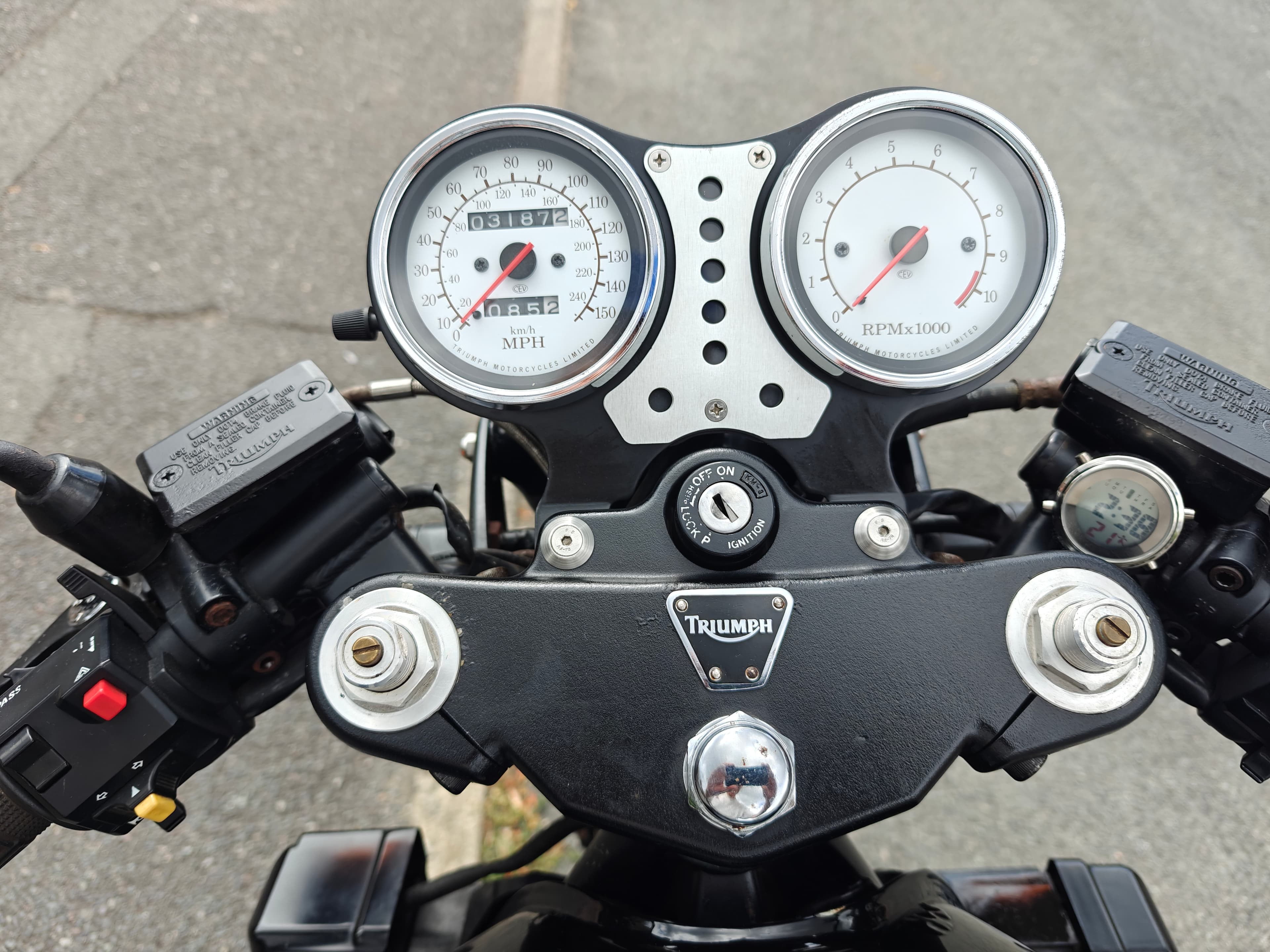 1999 Triumph Speed Triple 900