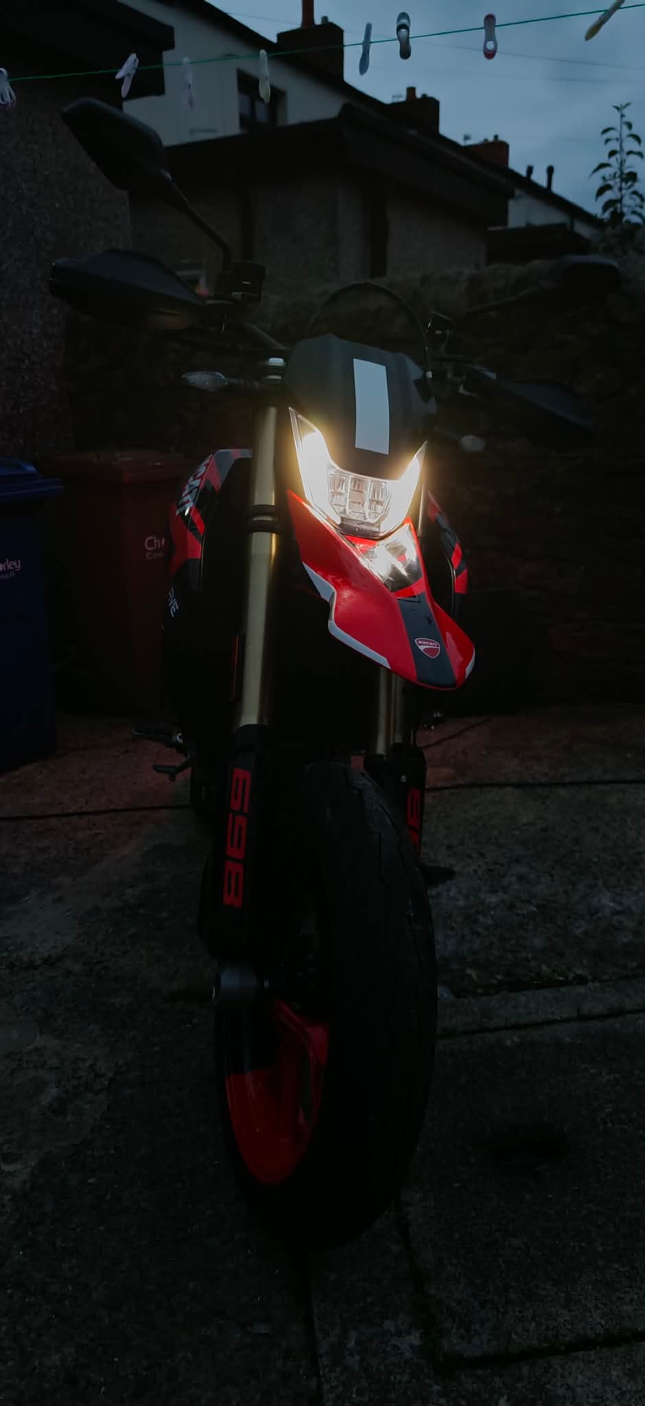 Ducati HYPERMOTARD 698 MONO