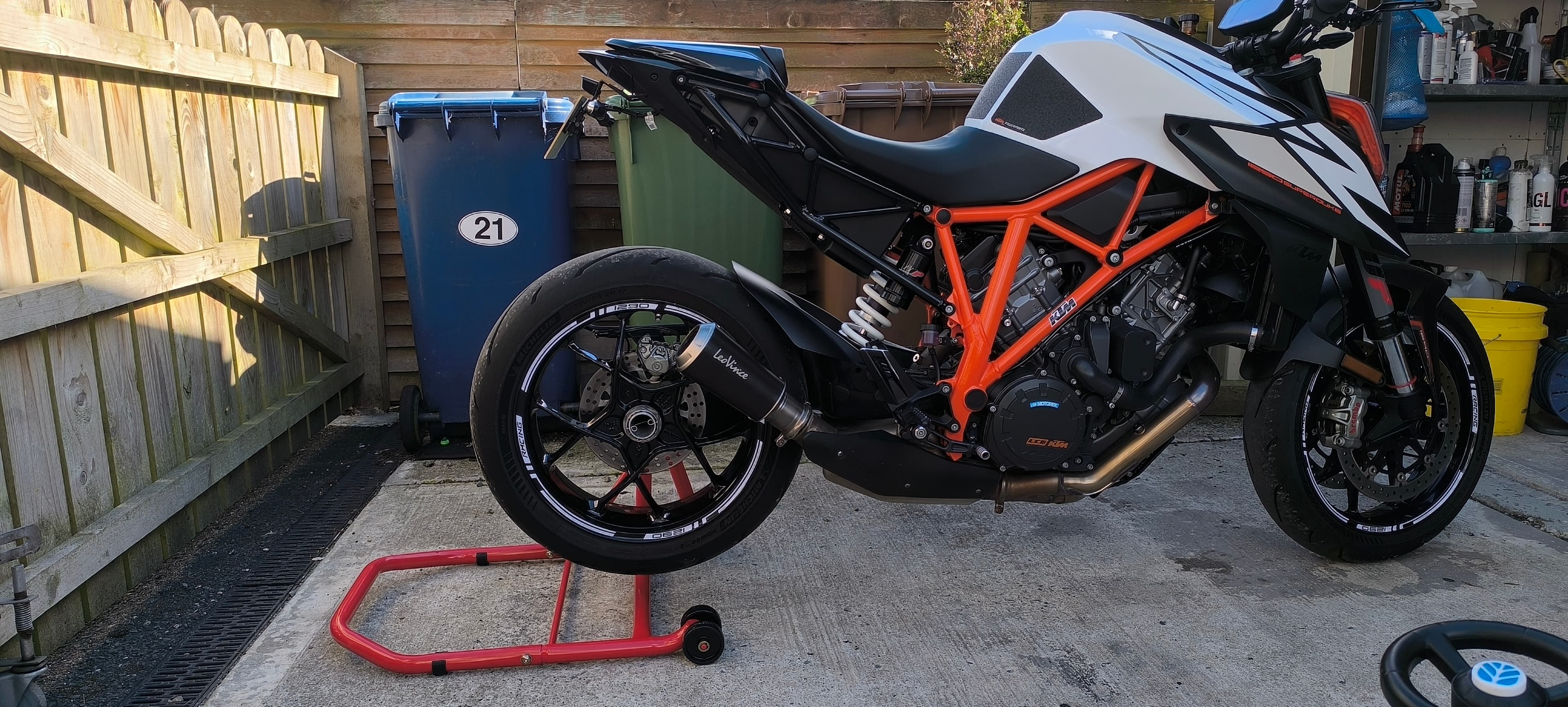 KTM 1290 Super Duke R