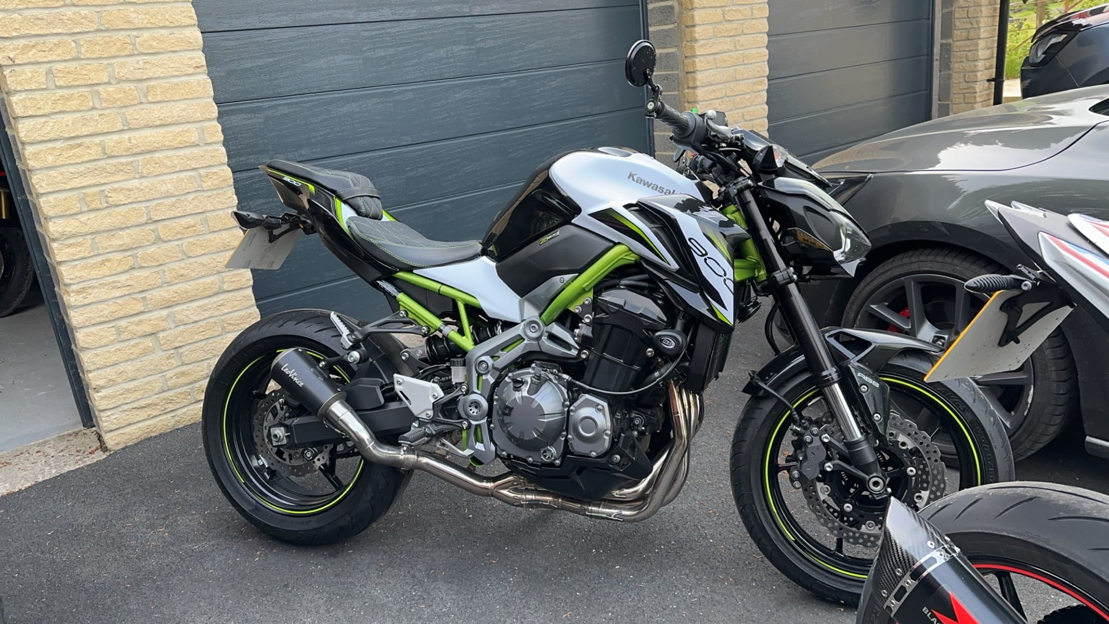Kawasaki ZR 900 BKF