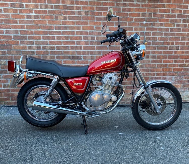 Suzuki GN250