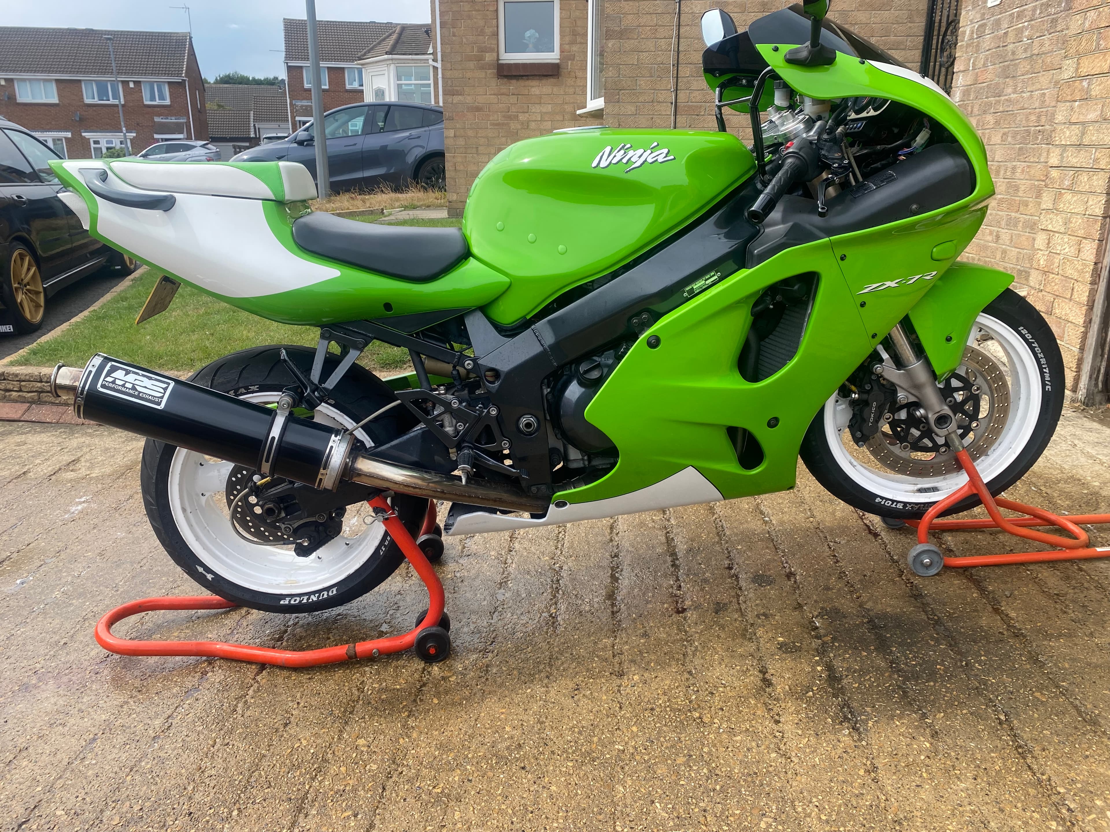 Kawasaki ZX-7R