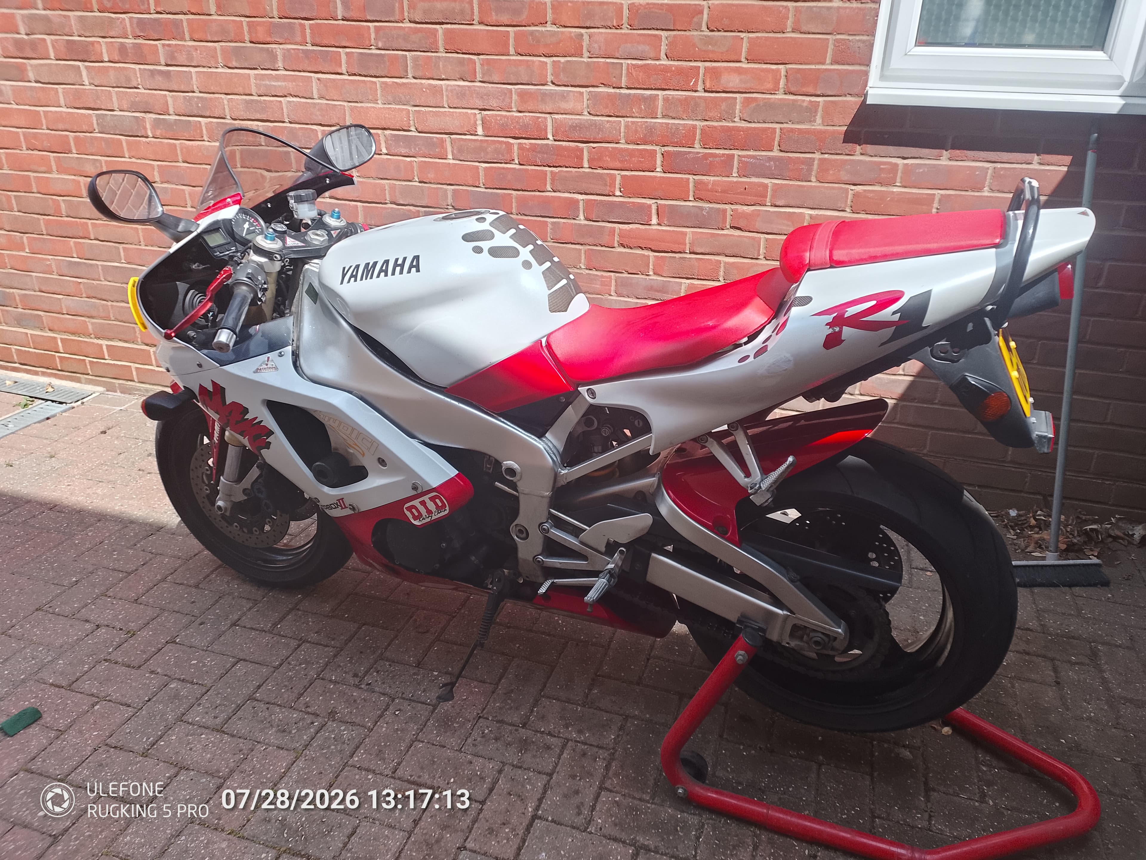 1998 Yamaha YZF R1