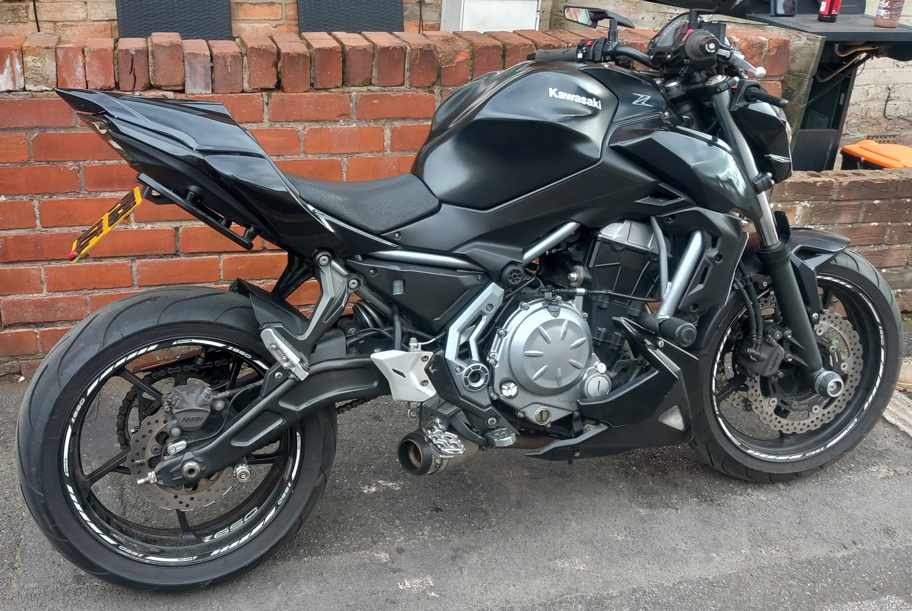 Kawasaki ER 650 HHF