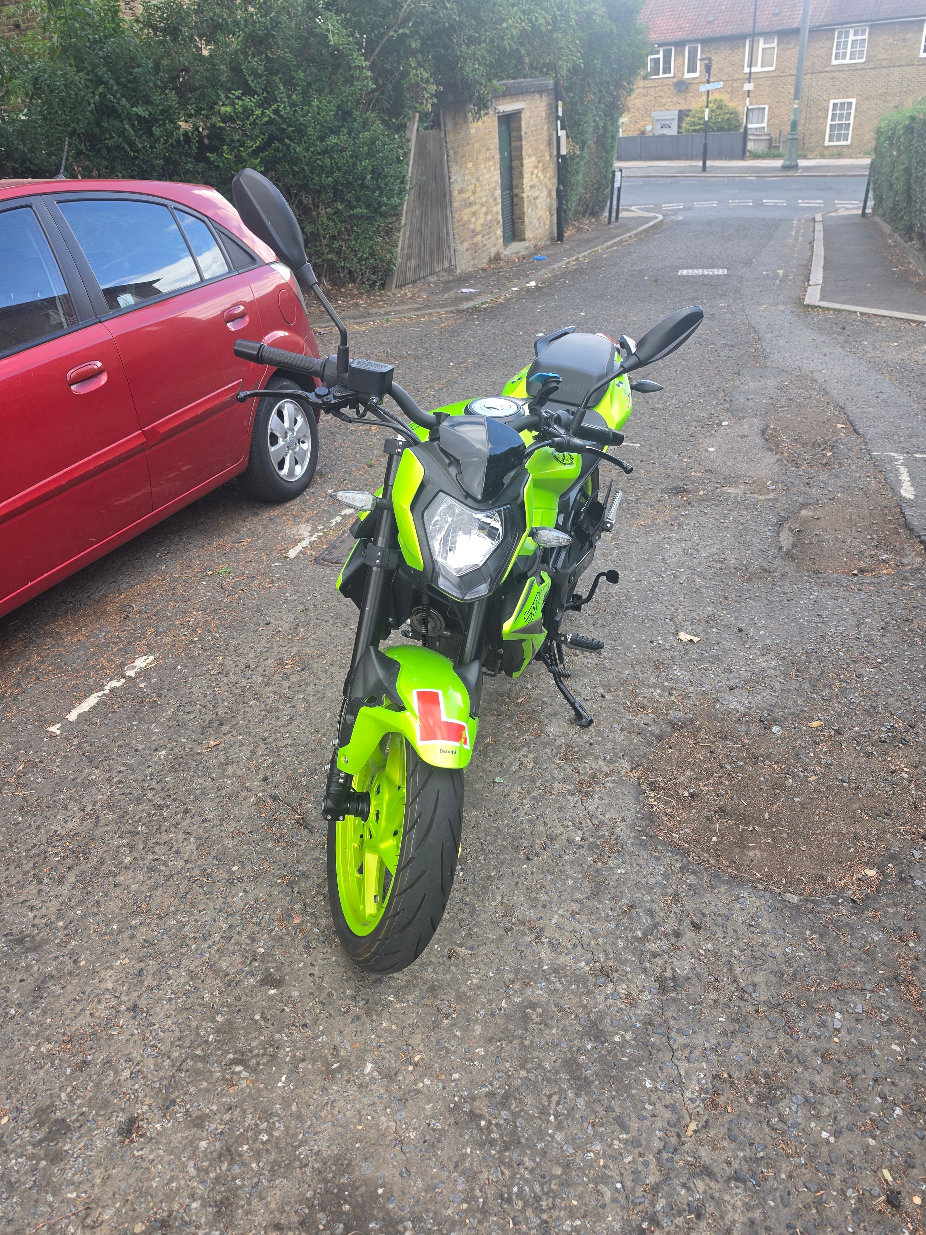 Benelli BN 125 E5